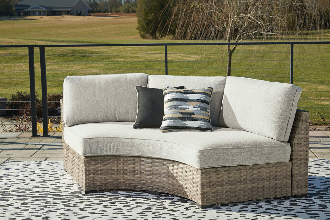 Calworth 5-Piece Outdoor Sectional