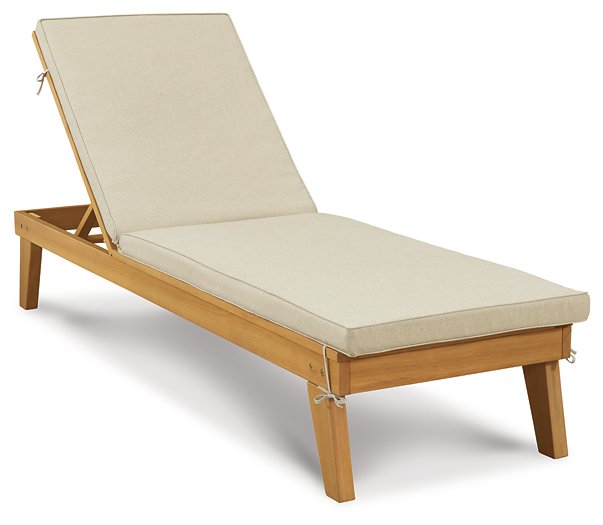 Byron Bay Chaise Lounge with Cushion image