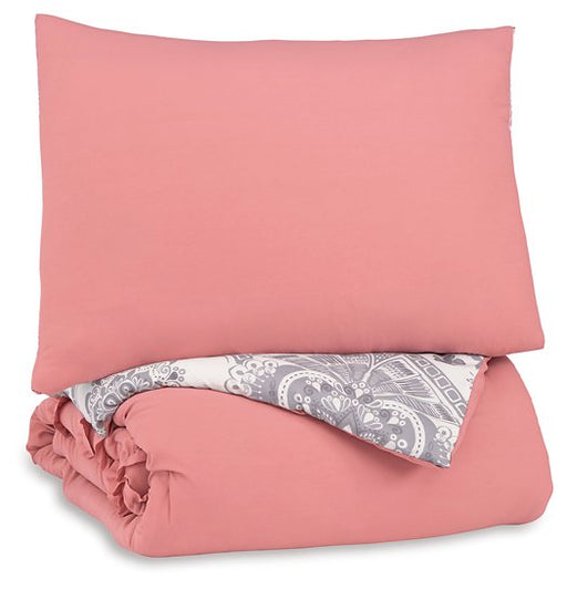 Avaleigh Comforter Set image